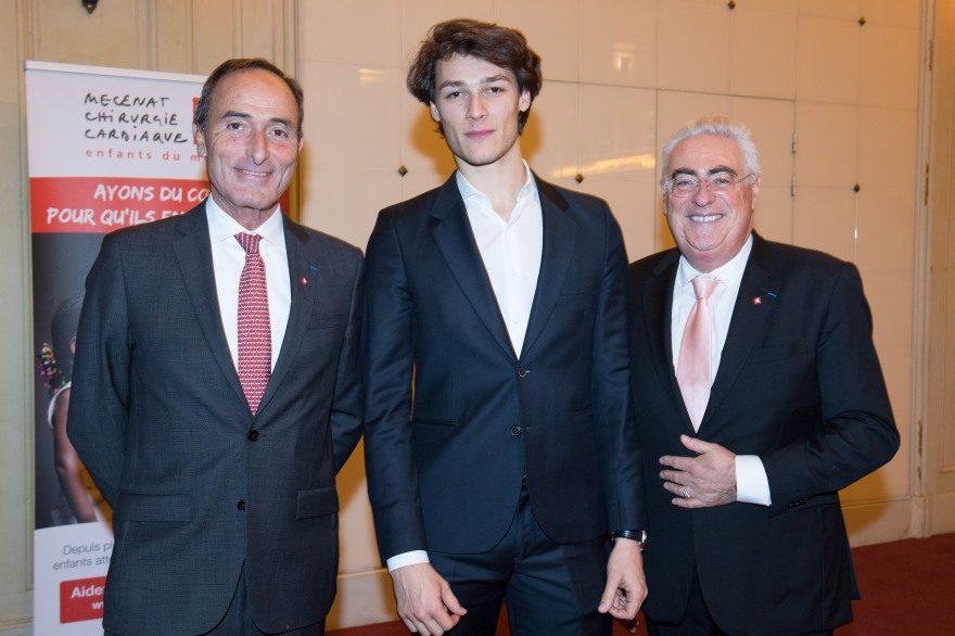 Le Danseur Etoile Hugo Marchand avec Jean-Michel Aubrun et Hervé Michel-Dansac au Gala Mécénat Chirugie Cardiaque, Paris 2019.jpg